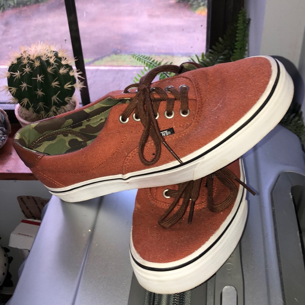 Vans converse